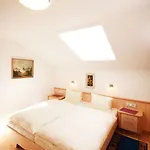 Haus Hubertus Apartament *