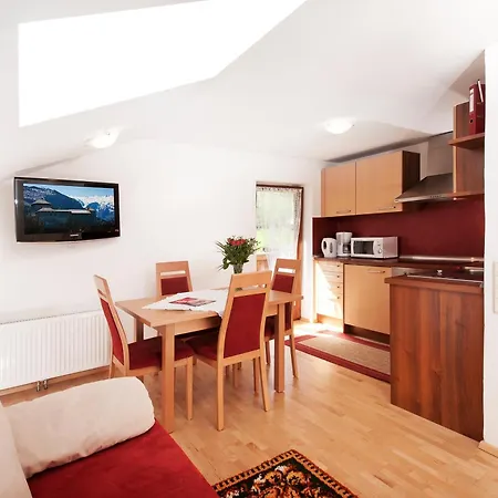 胡贝图斯公寓 公寓 *