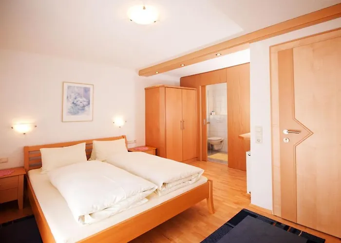 アパート Haus Hubertus *